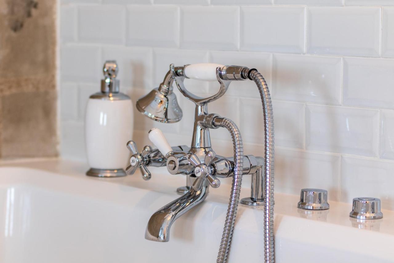 Love Room Boheme Les Petits Plaisirs Angers Exterior photo